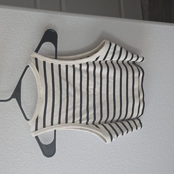 H&M stripped cropped tank top size large - Picture 4 of 4